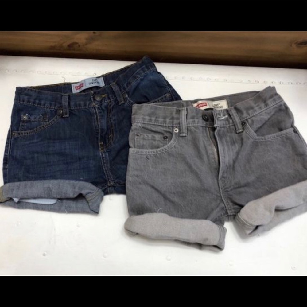 Levi shorts